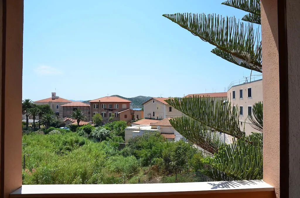 Hotel Villa Marina La Maddalena