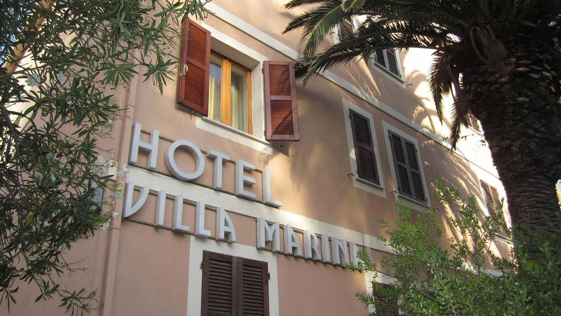 Hotel Villa Marina La Maddalena  La Maddalena (Sassari)